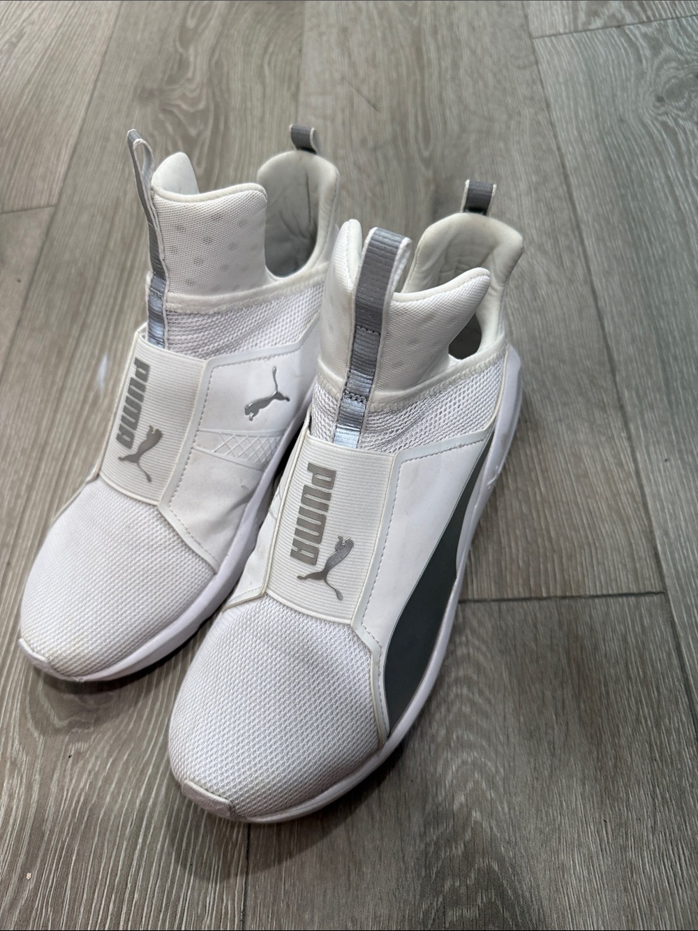 Puma womens White and Gray Slip-On Athletic Sneakers